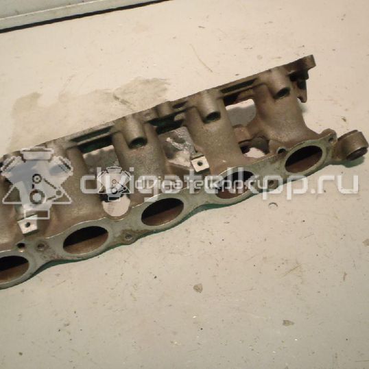 Фото Коллектор впускной для двигателя B 5254 T для Volvo 850 / S70 Ls / Xc70 193 л.с 20V 2.4 л бензин 30650184