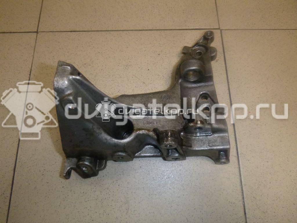 Фото Кронштейн генератора для двигателя 9HZ (DV6TED4) для Citroen Berlingo / C3 / C2 Jm / C5 109 л.с 16V 1.6 л Дизельное топливо 5706N6 {forloop.counter}}