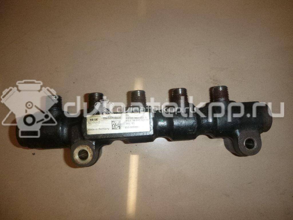 Фото Рейка топливная (рампа) для двигателя 9HZ (DV6TED4) для Citroen Berlingo / C3 / C2 Jm / C5 109 л.с 16V 1.6 л Дизельное топливо 1570G2 {forloop.counter}}