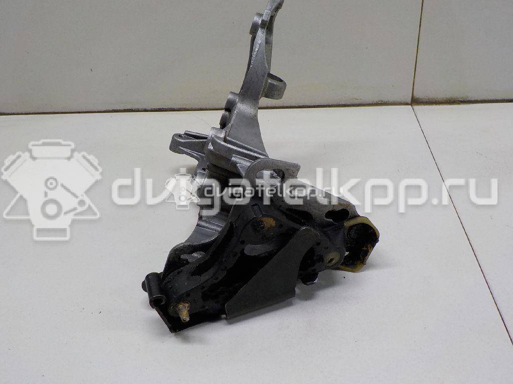 Фото Кронштейн генератора для двигателя 9HY (DV6TED4) для Citroen C4 / C5 / Xsara 109-116 л.с 16V 1.6 л Дизельное топливо 5706K0 {forloop.counter}}