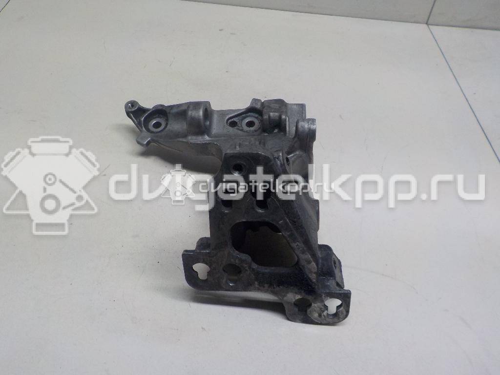 Фото Кронштейн генератора для двигателя 9HZ (DV6TED4) для Citroen Berlingo / C3 / C2 Jm / C5 109 л.с 16V 1.6 л Дизельное топливо 5706K0 {forloop.counter}}