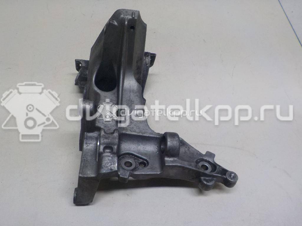 Фото Кронштейн генератора для двигателя 9HZ (DV6TED4) для Citroen Berlingo / C3 / C2 Jm / C5 109 л.с 16V 1.6 л Дизельное топливо 5706K0 {forloop.counter}}