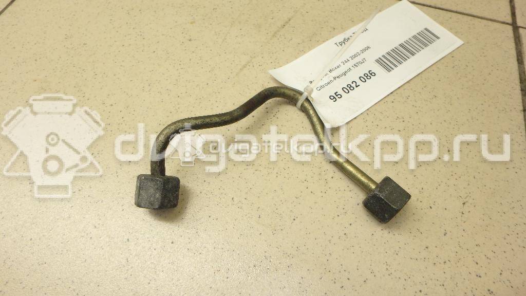 Фото Трубка ТНВД для двигателя RHZ (DW10ATED) для Citroen C4 / C5 / Xsara / Xantia / Evasion 22, U6 107-110 л.с 8V 2.0 л Дизельное топливо 1570J7 {forloop.counter}}