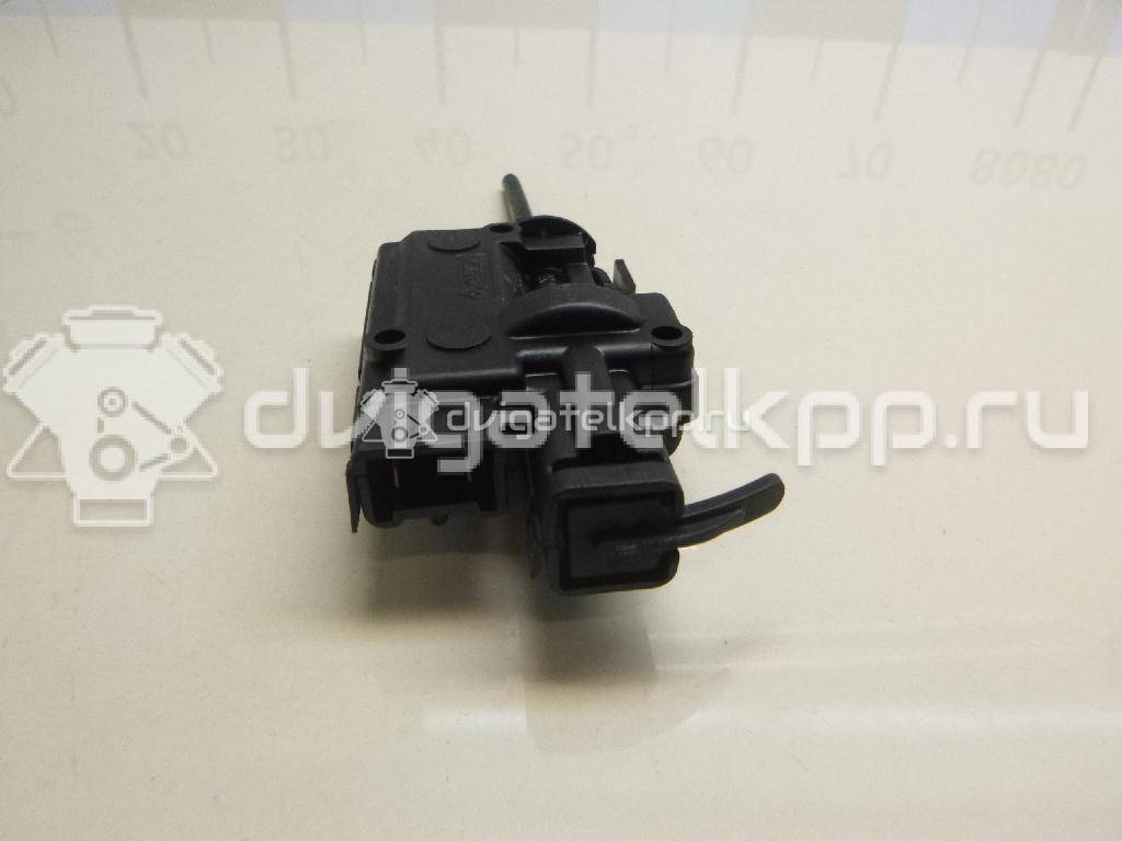 Фото Активатор замка крышки бензобака  8200305732 для Renault Megane / Clio / Laguna / Espace / Grand {forloop.counter}}