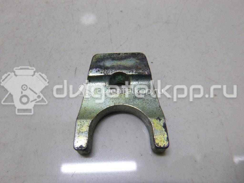 Фото Кронштейн форсунки для двигателя 6G74 (DOHC 24V) для Mitsubishi Proudia Dignity S4 A, S3 A / Pajero 184-260 л.с 24V 3.5 л бензин MR988381 {forloop.counter}}