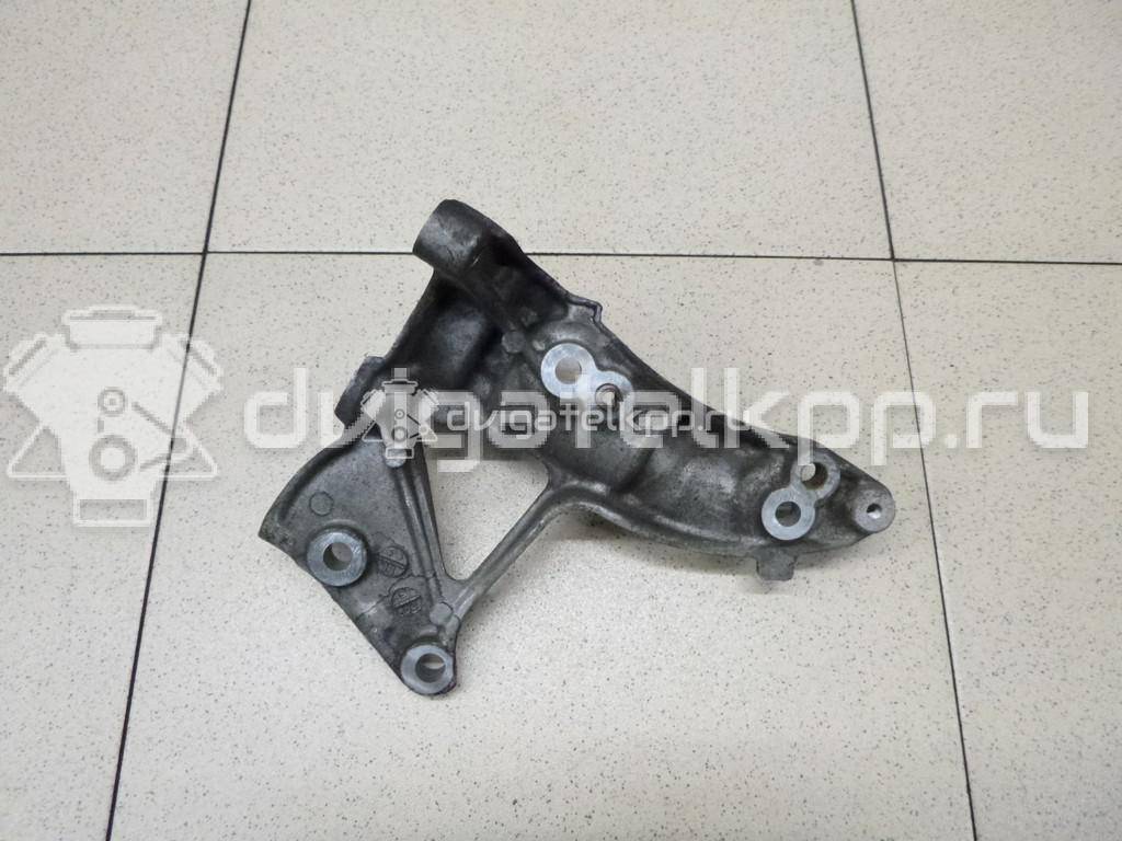 Фото Кронштейн генератора для двигателя HHJB для Ford Fiesta / Fusion Ju 90 л.с 16V 1.6 л Дизельное топливо 1479827 {forloop.counter}}