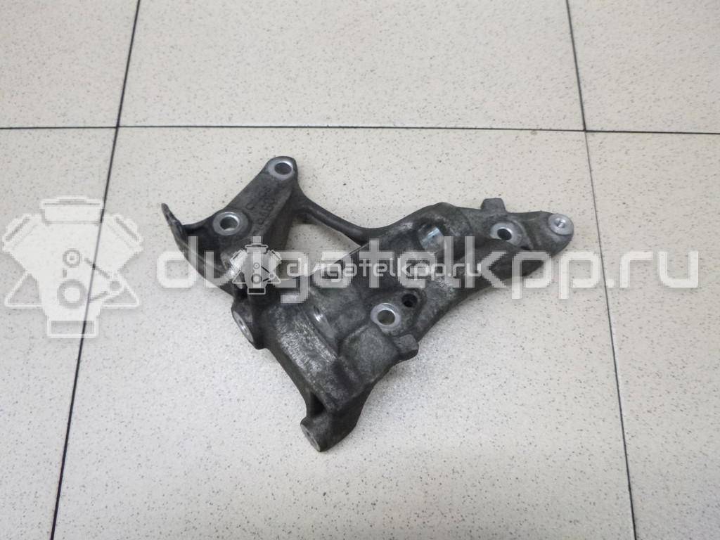 Фото Кронштейн генератора для двигателя HHJB для Ford Fiesta / Fusion Ju 90 л.с 16V 1.6 л Дизельное топливо 1479827 {forloop.counter}}