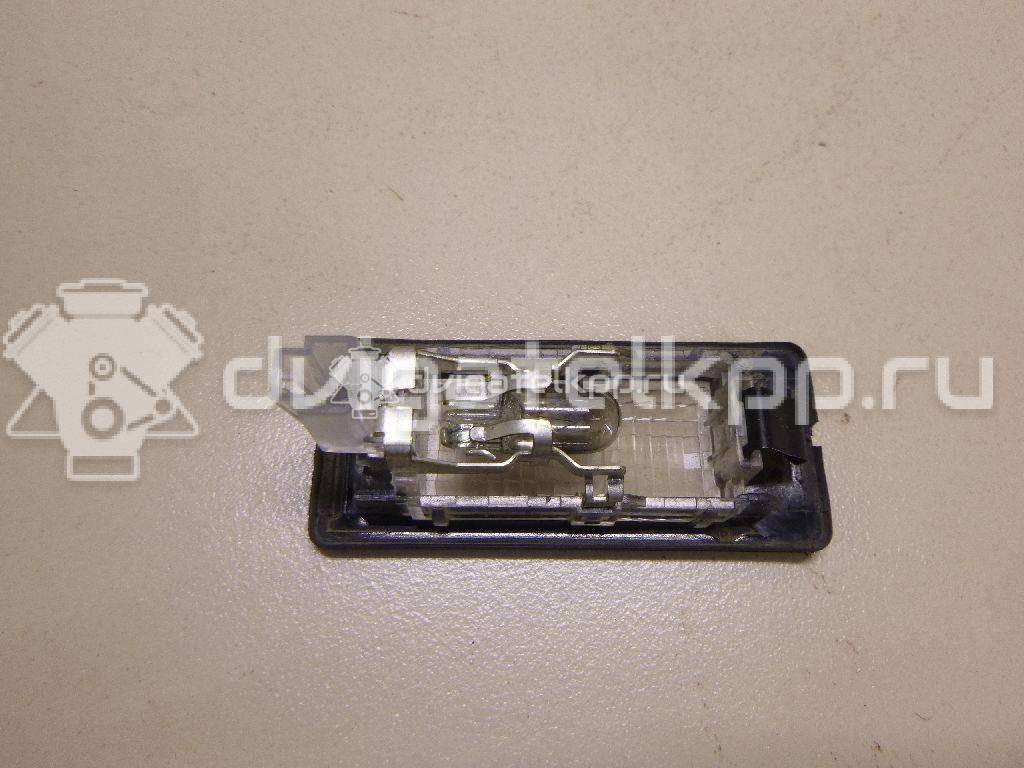 Фото Фонарь подсветки номера  5N0943021B для Seat Ibiza / Alhambra {forloop.counter}}