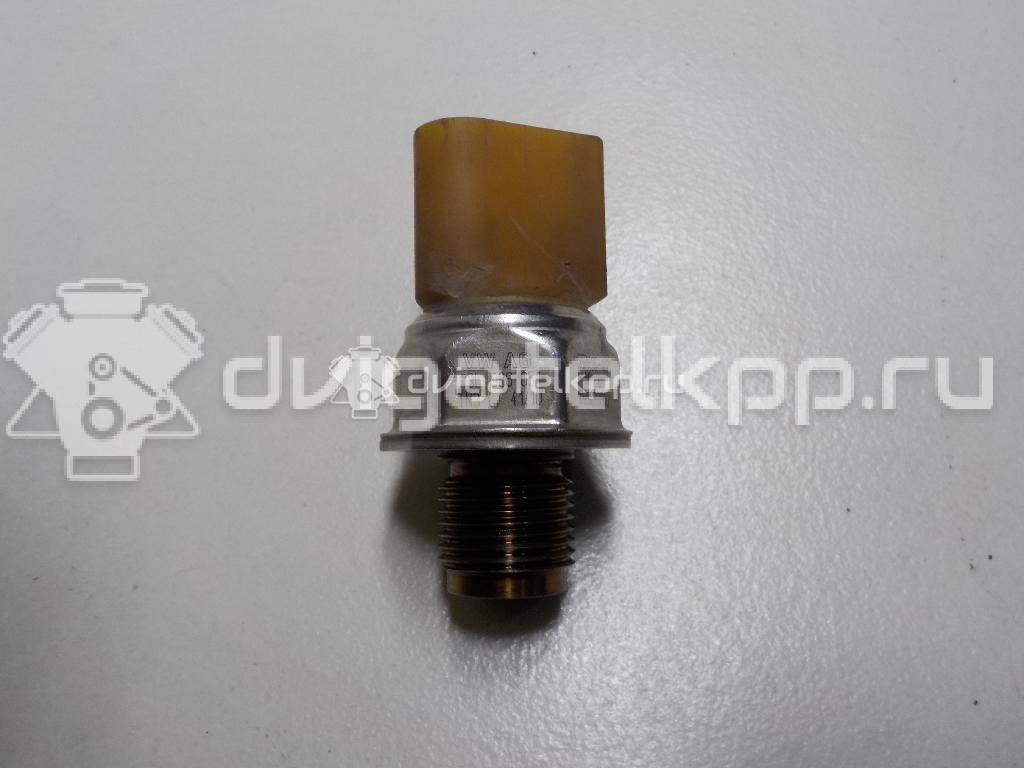 Фото Датчик давления топлива  03L906051 для Seat Ibiza / Leon / Toledo / Alhambra / Altea {forloop.counter}}