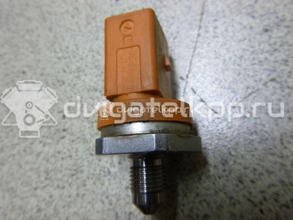 Фото Датчик давления топлива  06J906051D для Seat Ibiza / Leon / Toledo / Alhambra / Altea {forloop.counter}}