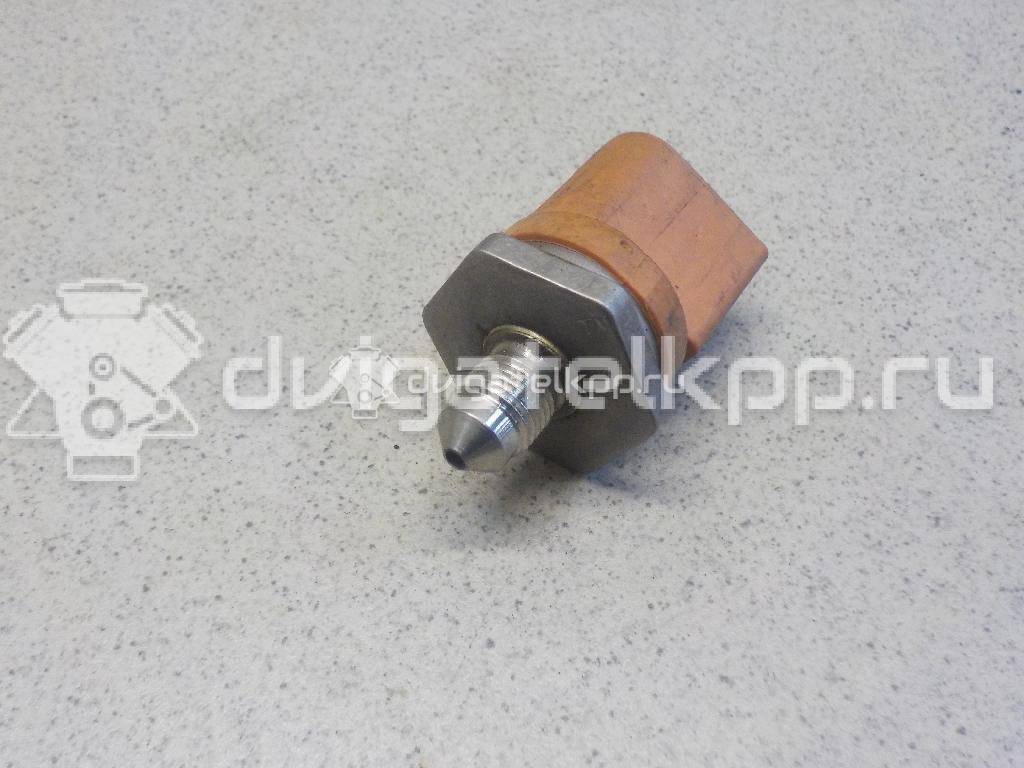 Фото Датчик давления топлива  06j906051d для Seat Ibiza / Leon / Toledo / Alhambra / Altea {forloop.counter}}