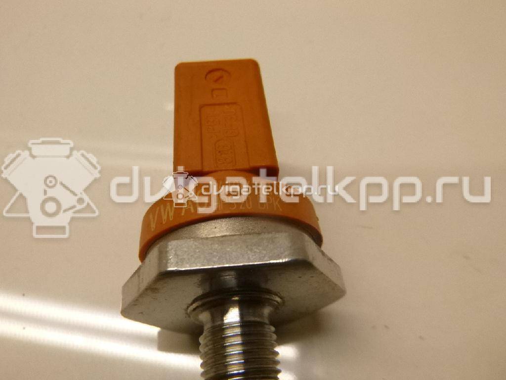 Фото Датчик давления топлива  06J906051D для Seat Ibiza / Leon / Toledo / Alhambra / Altea {forloop.counter}}