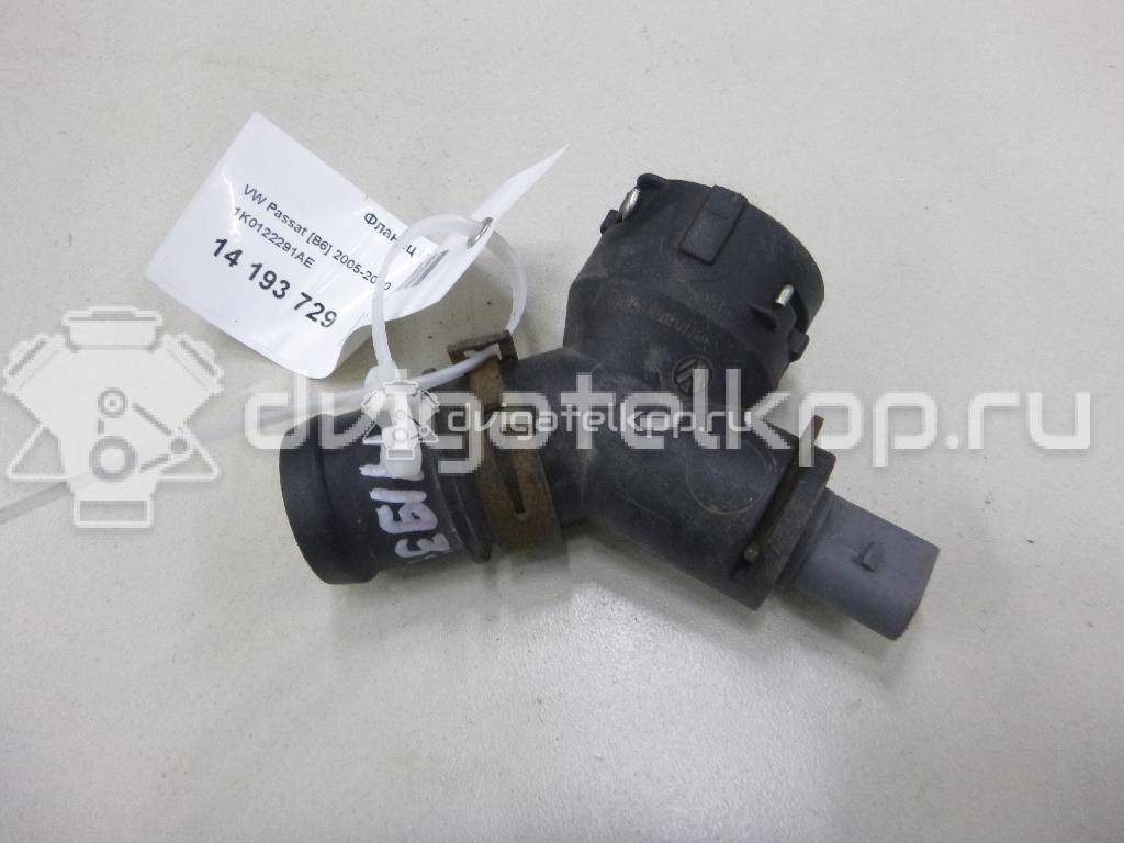 Фото Фланец / тройник  1K0122291AE для Seat Leon / Toledo / Alhambra / Altea / Ateca Kh7 {forloop.counter}}