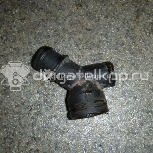 Фото Фланец / тройник  1K0122291AE для Seat Leon / Toledo / Alhambra / Altea / Ateca Kh7