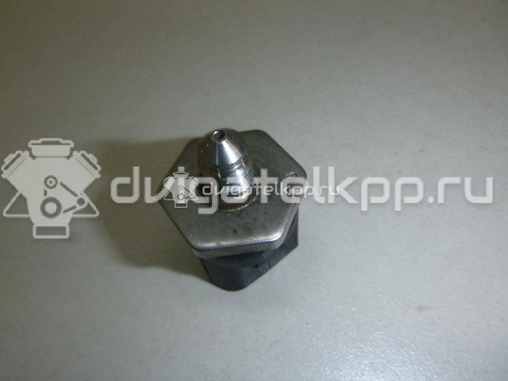 Фото Датчик давления топлива  06J906051B для Seat Ibiza / Leon / Toledo / Alhambra / Altea {forloop.counter}}