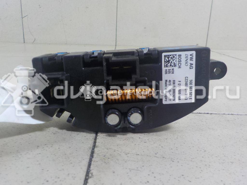 Фото Резистор отопителя  5Q0907521E для Seat Leon / Ateca Kh7 {forloop.counter}}