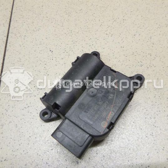 Фото Моторчик заслонки отопителя  3C0907511Q для seat Leon (5F)