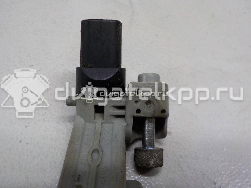 Фото Датчик положения коленвала  036906433d для Skoda Roomster 5J / Octaviaii 1Z3 / Yeti 5L / Fabia / Octavia {forloop.counter}}