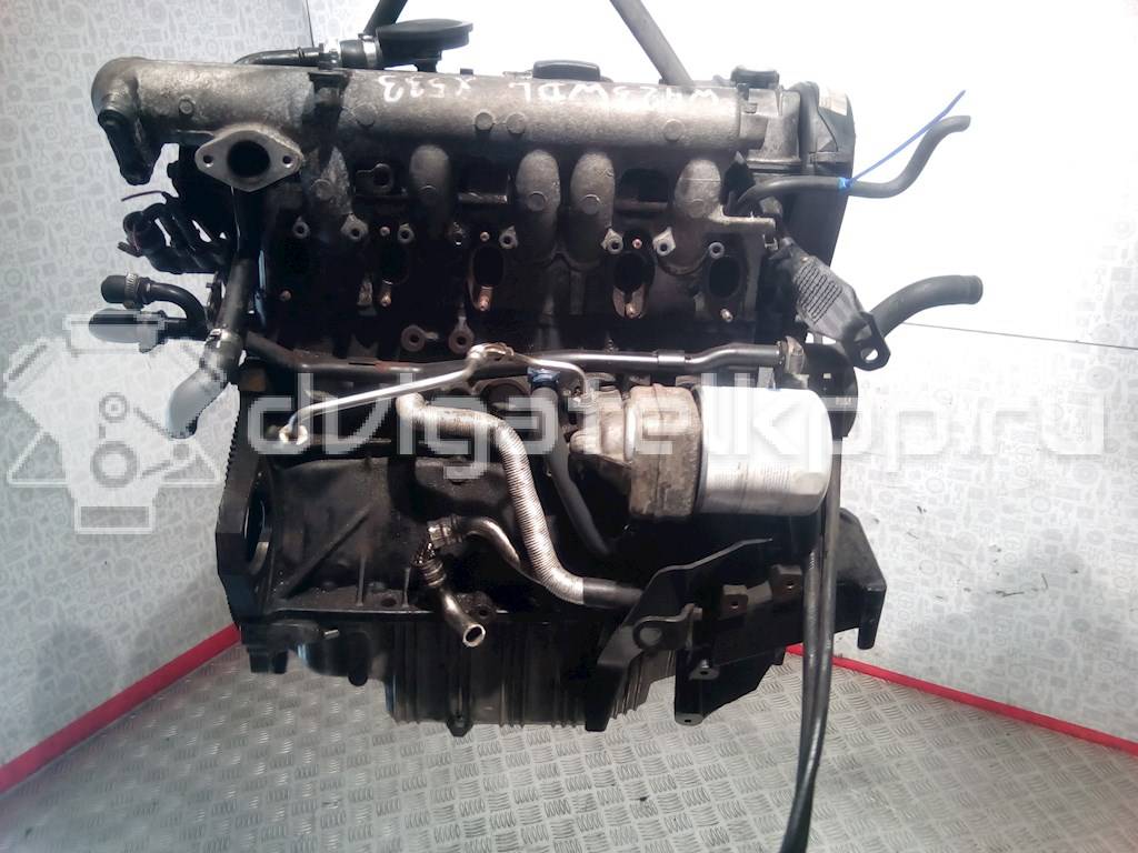 Фото Контрактный (б/у) двигатель D 5252 T для Volvo S80 / 850 / S70 Ls / V70 140 л.с 10V 2.5 л Дизельное топливо {forloop.counter}}